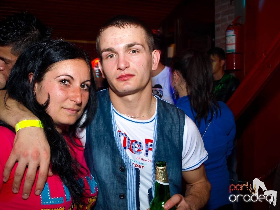 Discovery DJ şi PLSCB în Disco Faház, 