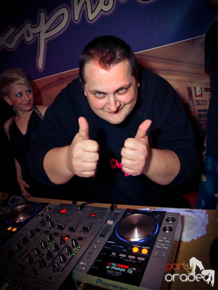 Discovery DJ şi PLSCB în Disco Faház,