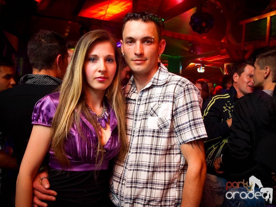 Discovery DJ şi PLSCB în Disco Faház,