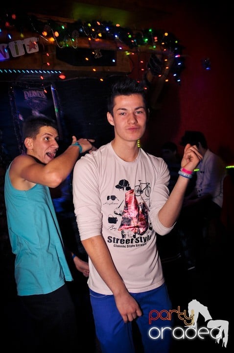 Distracţia continuă în Downtown, 