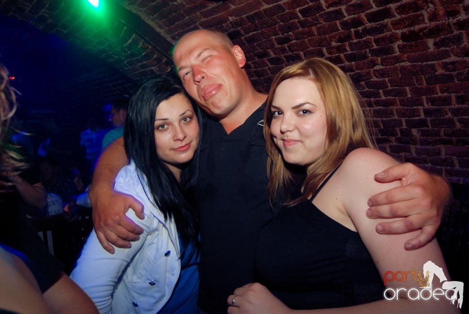 Distracţia continuă în Escape, 