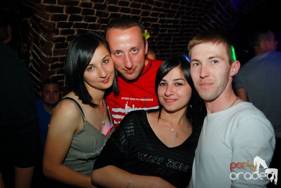 Distracţia continuă în Escape, 