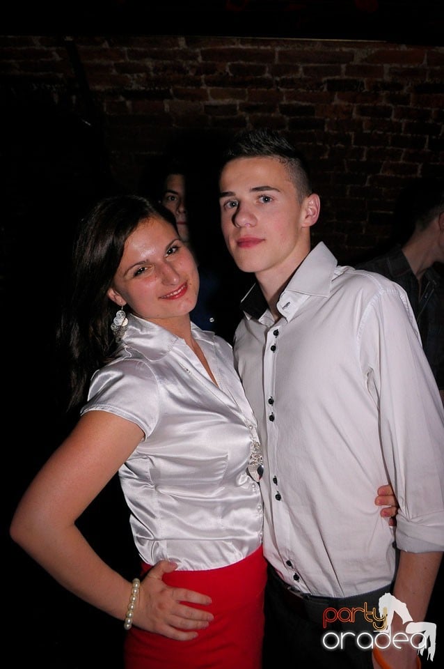 Distracţia continuă în Escape, 