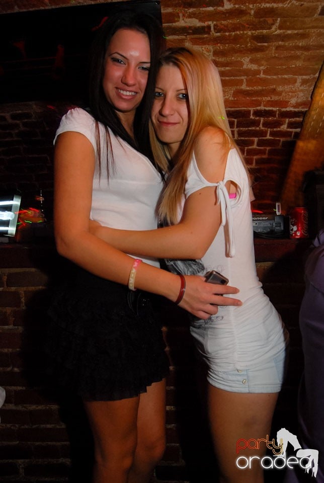 Distracţia continuă în Escape, 