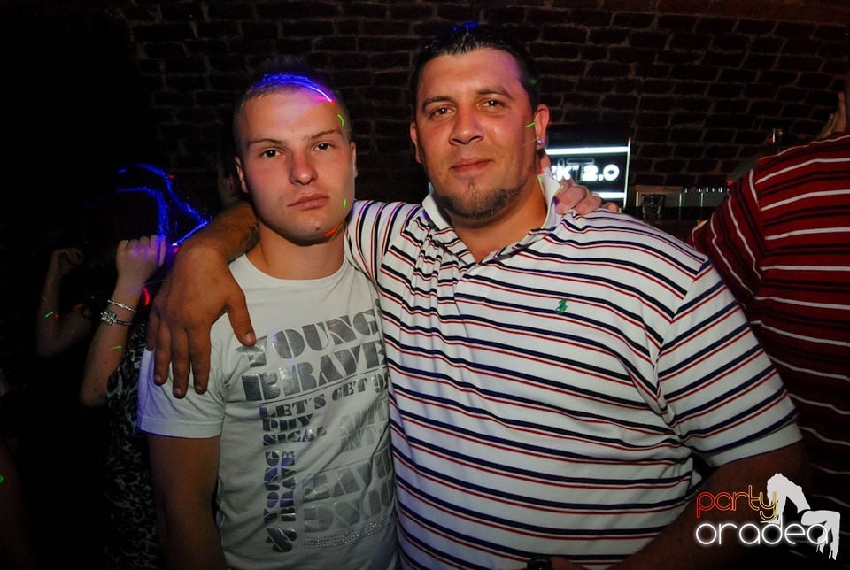 Distracţia continuă în Escape, 