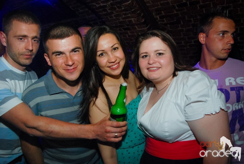 Distracţia continuă în Escape, 