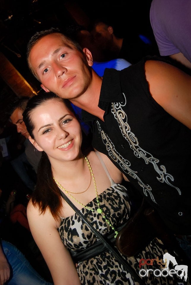 Distracţia continuă în Escape, 