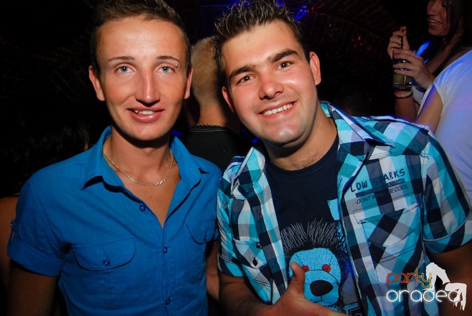 Distracţia continuă în Escape, 