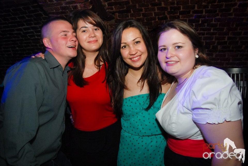 Distracţia continuă în Escape, 