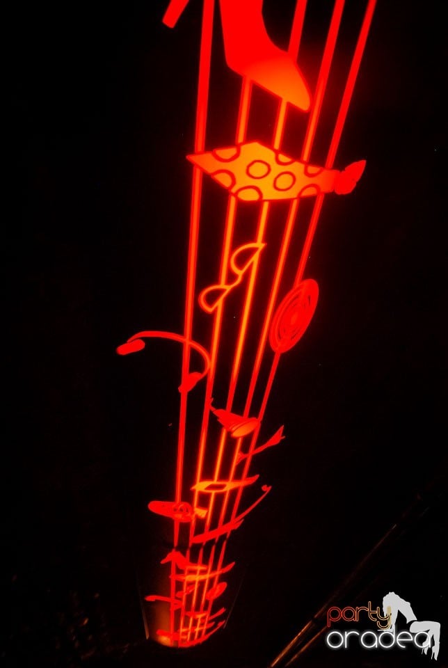 Distracţia continuă în Escape, 