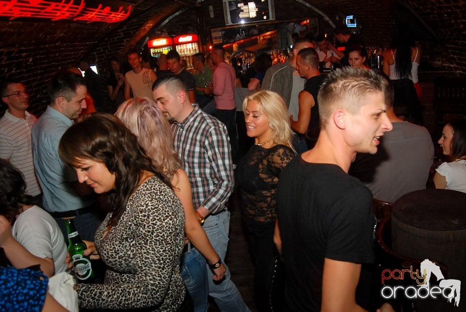 Distracţia continuă în Escape, 