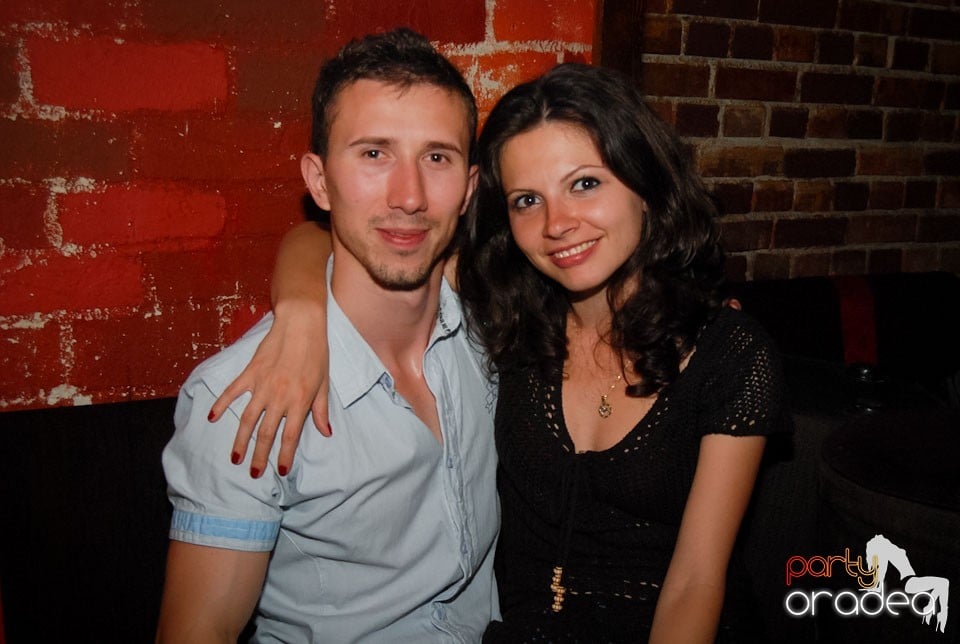 Distracţia continuă în Escape, 