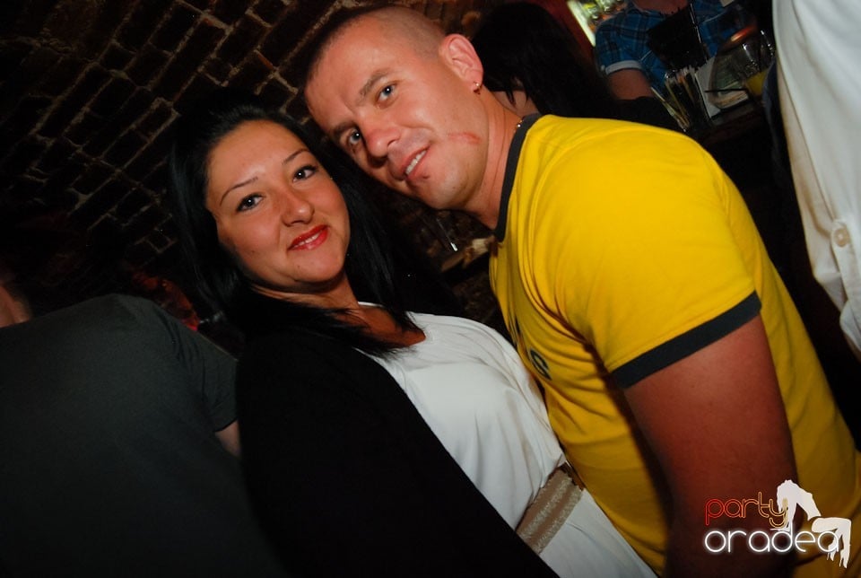 Distracţia continuă în Escape, 