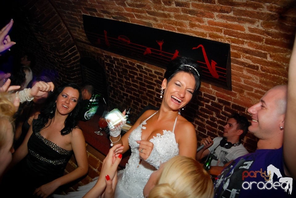 Distracţia continuă în Escape, 