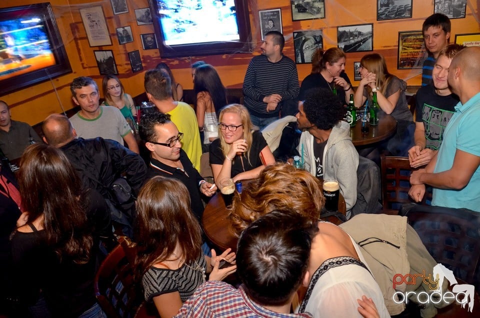 Distracţia continuă în Lord's, Lord's Pub