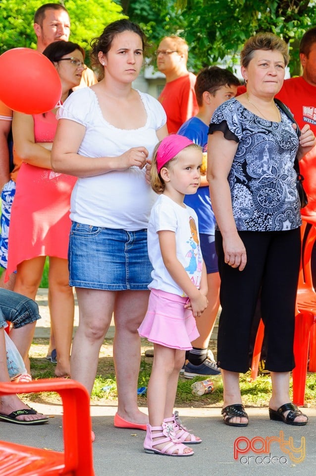 Distracţia copiilor în Parcul Bălcescu, Oradea