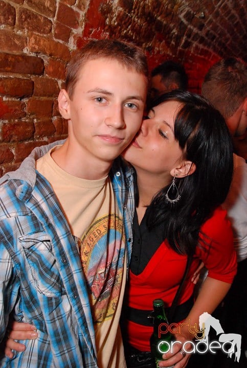 Distracţia este garantată în Escape, 