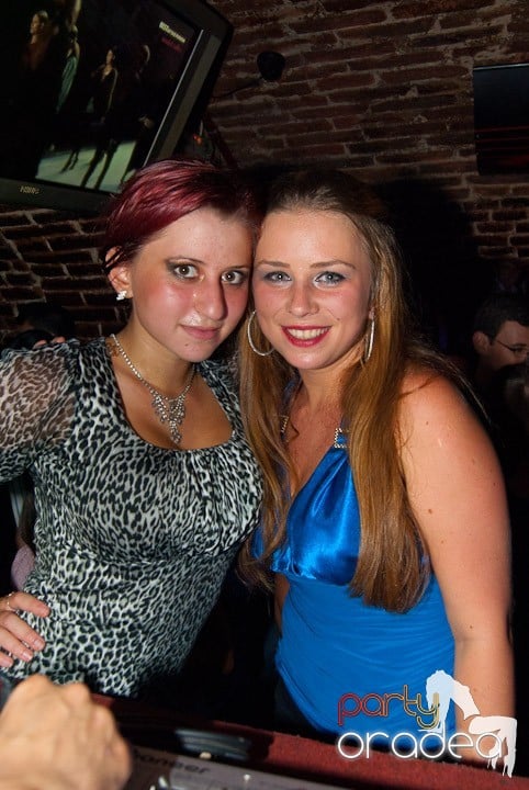 Distracţia este garantată în Escape, 