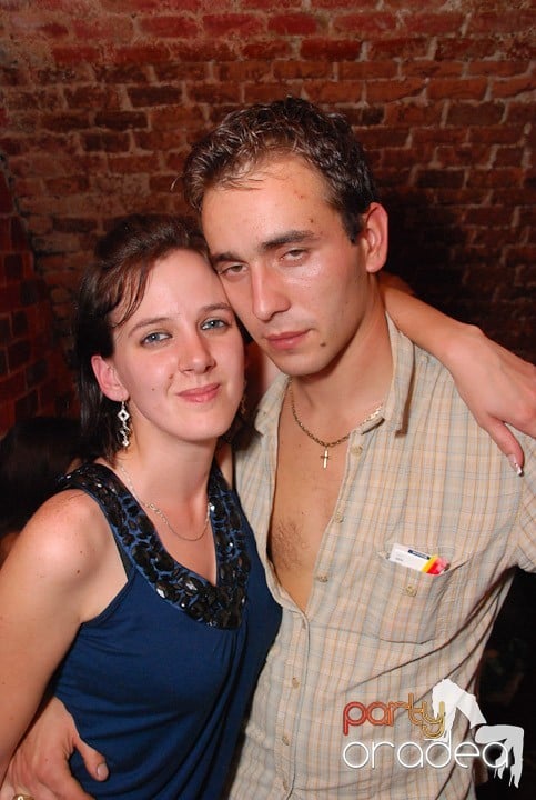 Distracţia este garantată în Escape, 