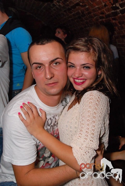 Distracţia este garantată în Escape, 