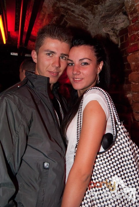 Distracţia este garantată în Escape, 