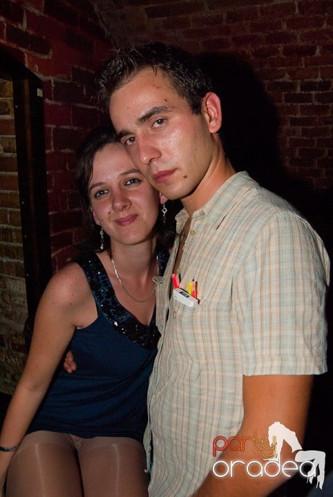 Distracţia este garantată în Escape, 