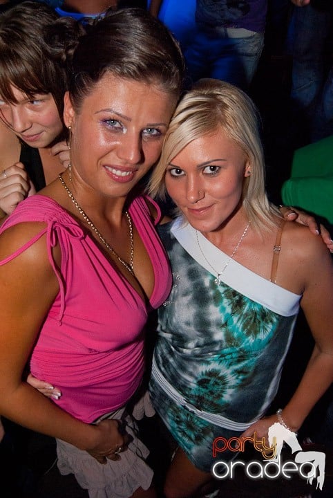 Distracţia este garantată în Escape, 