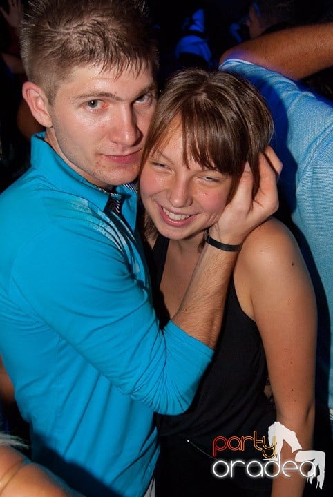 Distracţia este garantată în Escape, 