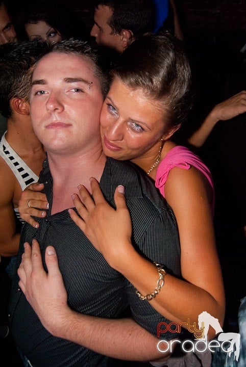 Distracţia este garantată în Escape, 