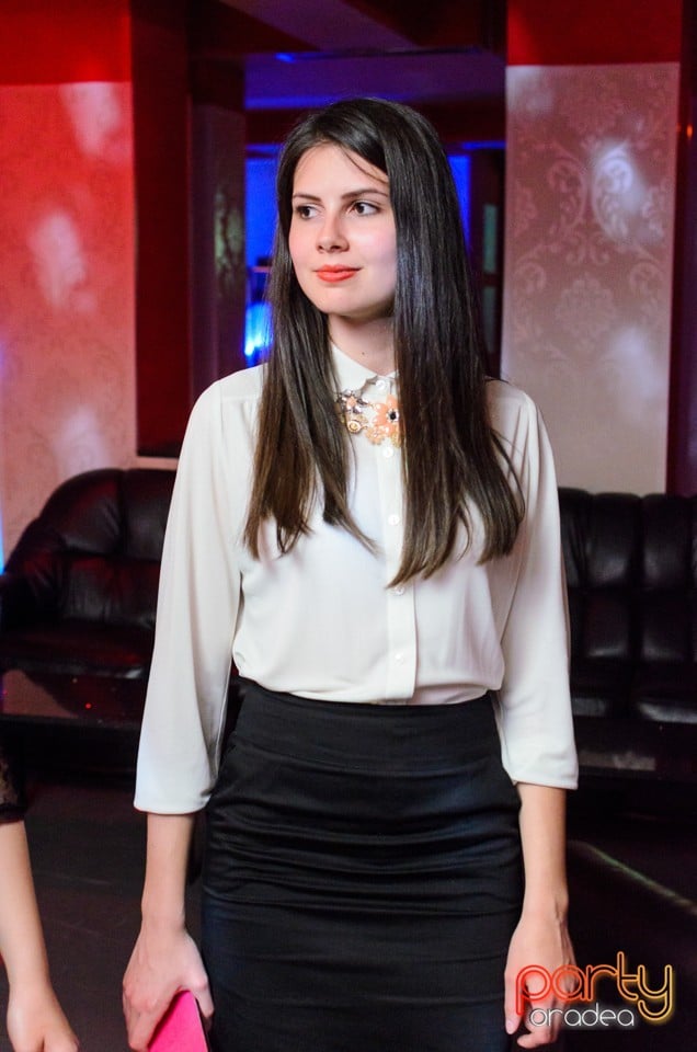 Distracţie alături de Blaga,