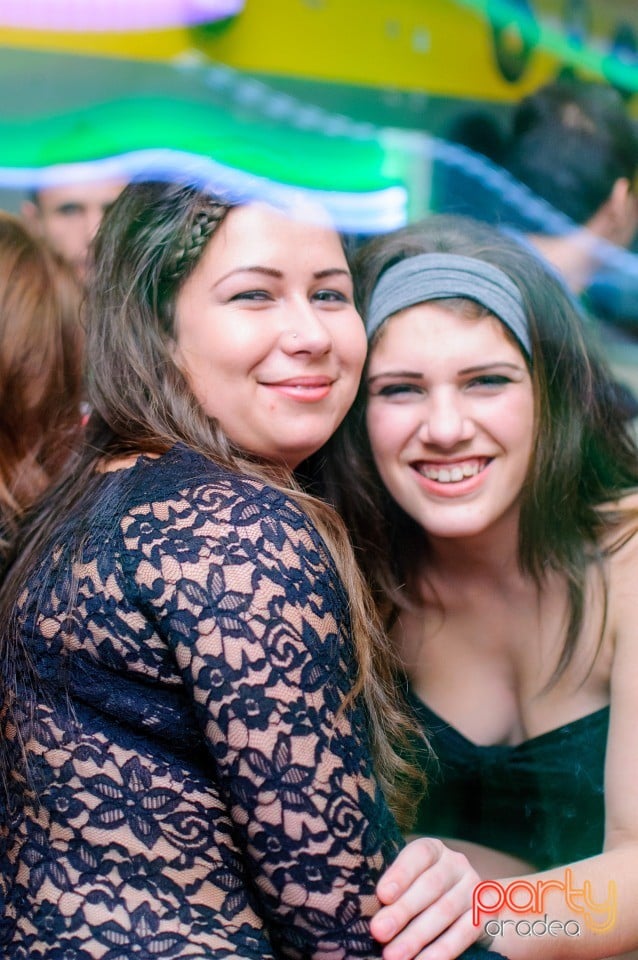 Distracţie alături de Dj Faith,