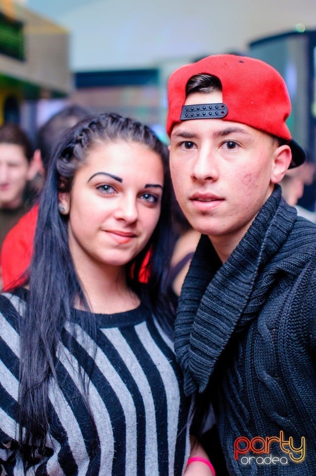 Distracţie alături de Dj Faith,