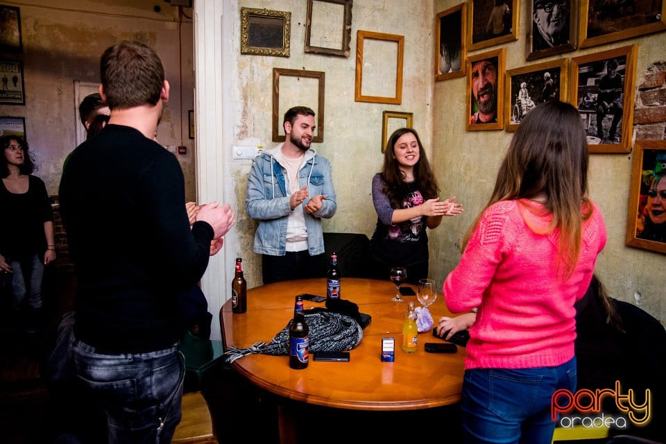 Distracție în Bodega, Bodega