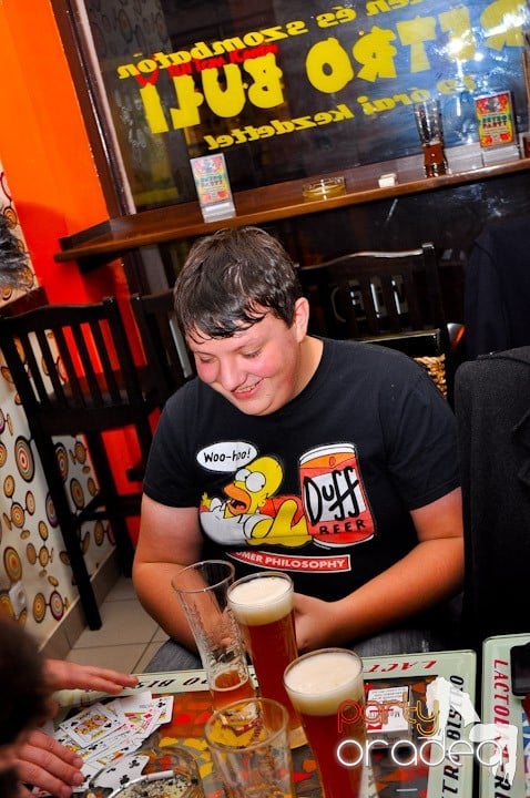 Distracţie cu Adi Magic în Lactobar,