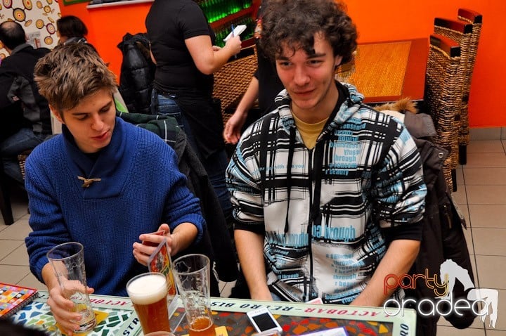 Distracţie cu Adi Magic în Lactobar,