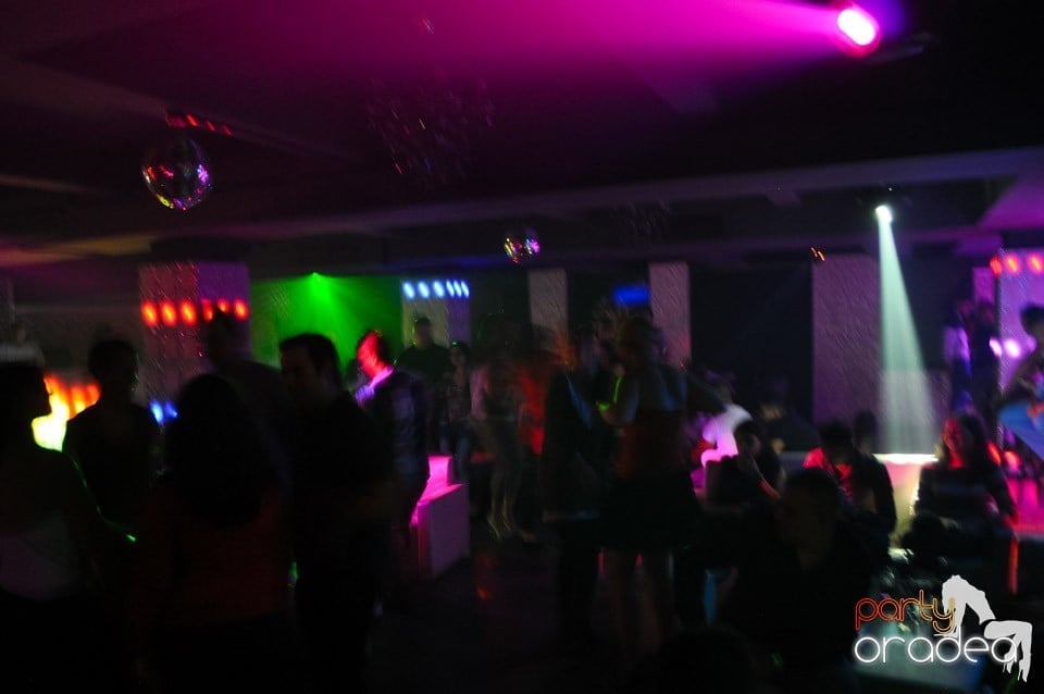 Distracţie cu Blaga în Club Life, 