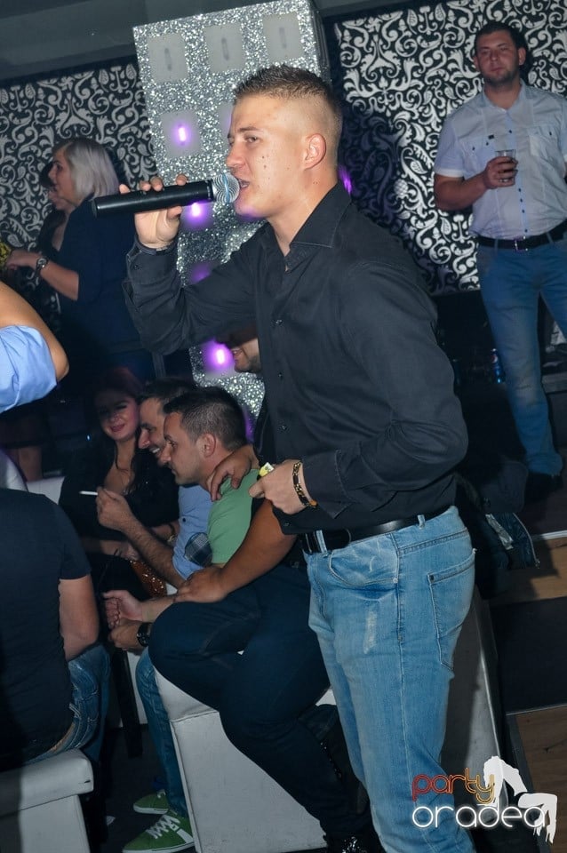 Distracţie cu Blaga în Club Life, 