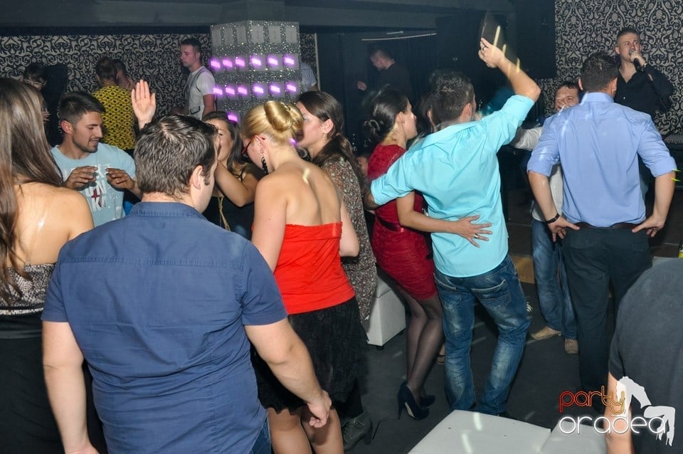 Distracţie cu Blaga în Club Life, 