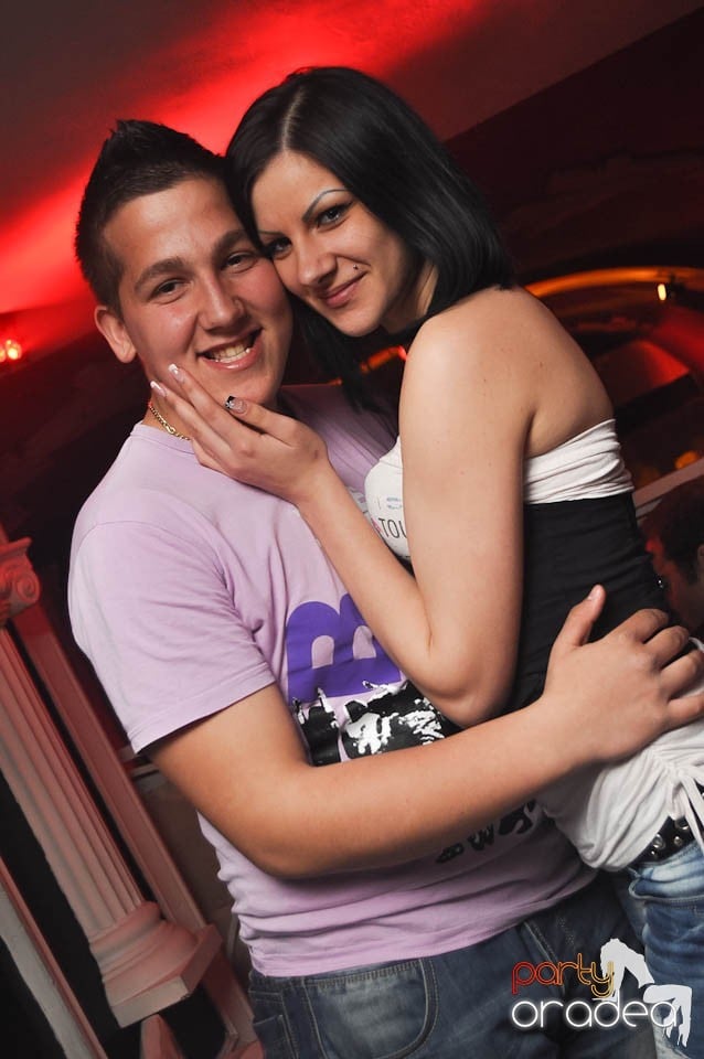 Distracţie cu Dessert Band în Atti's,