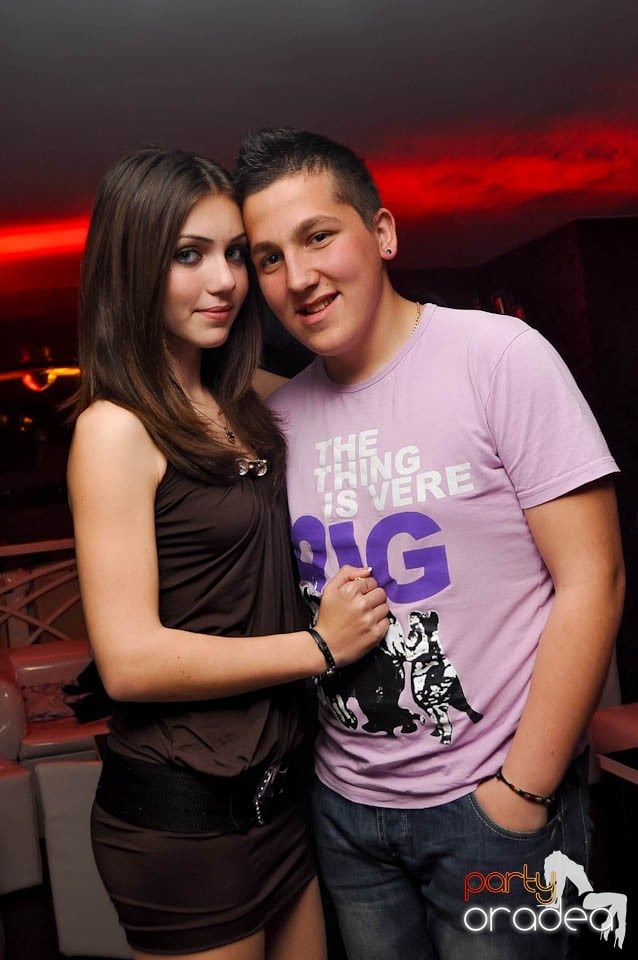Distracţie cu Dessert Band în Atti's,