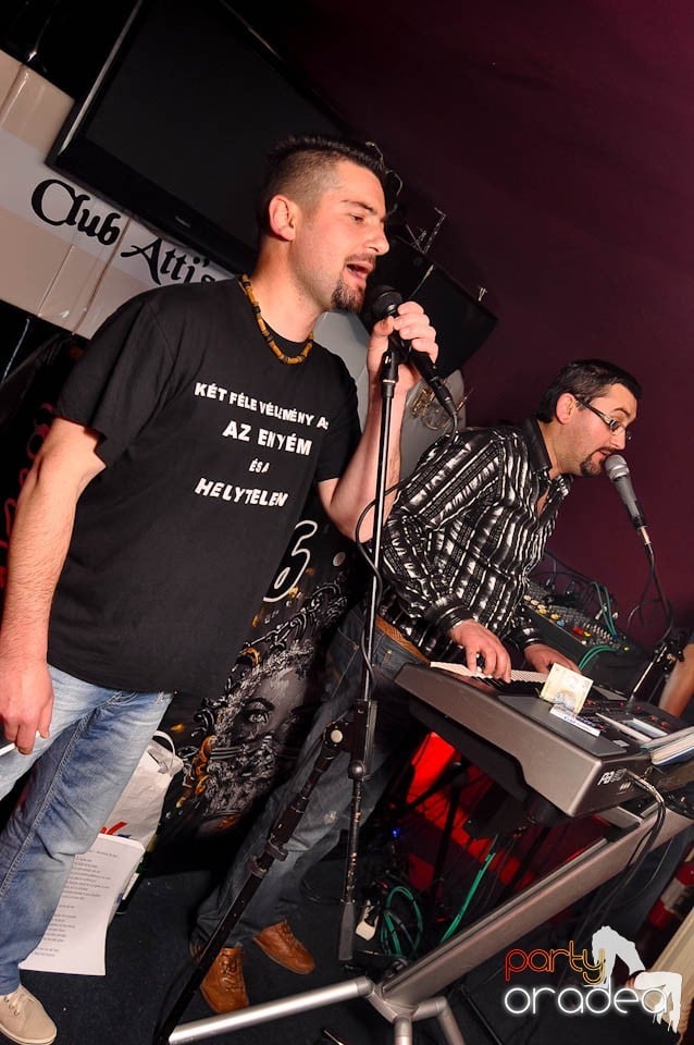 Distracţie cu Dessert Band în Atti's,