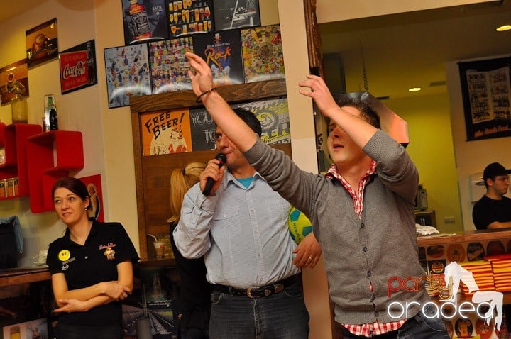 Distracţie cu Victor Mihalcea în Fabrica de bere,