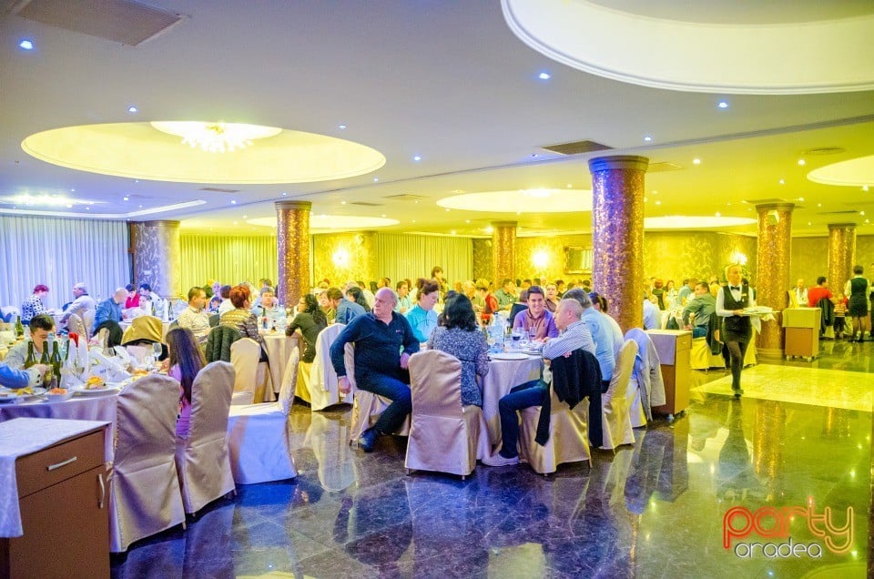 Distracţie de Ziua Femeii la Hotel Internaţional, Hotel Internaţional