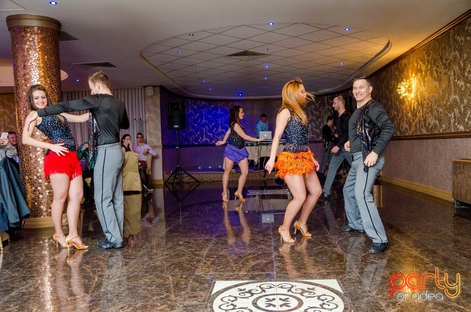 Distracţie de Ziua Femeii la Hotel Internaţional, Hotel Internaţional