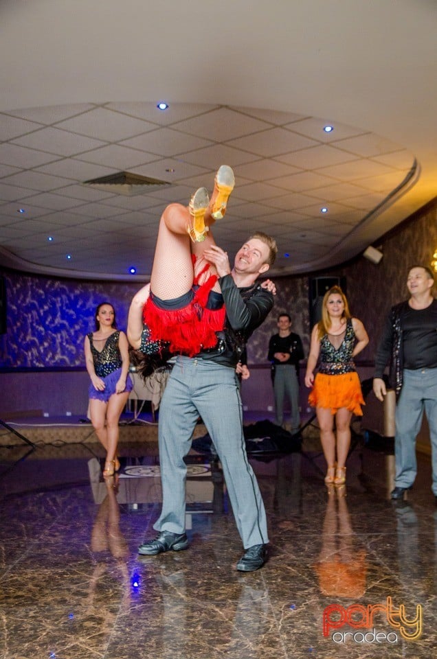 Distracţie de Ziua Femeii la Hotel Internaţional, Hotel Internaţional