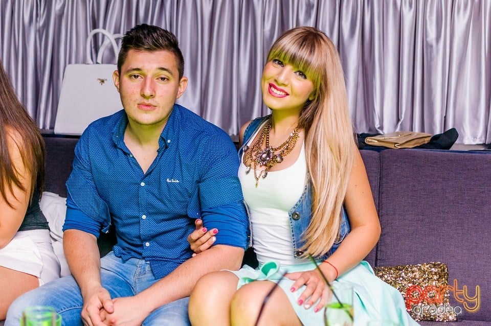 Distracţie în Avenue, 