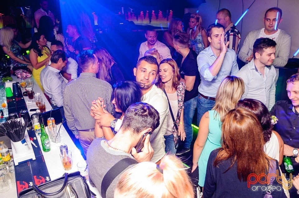 Distracţie în Avenue, 