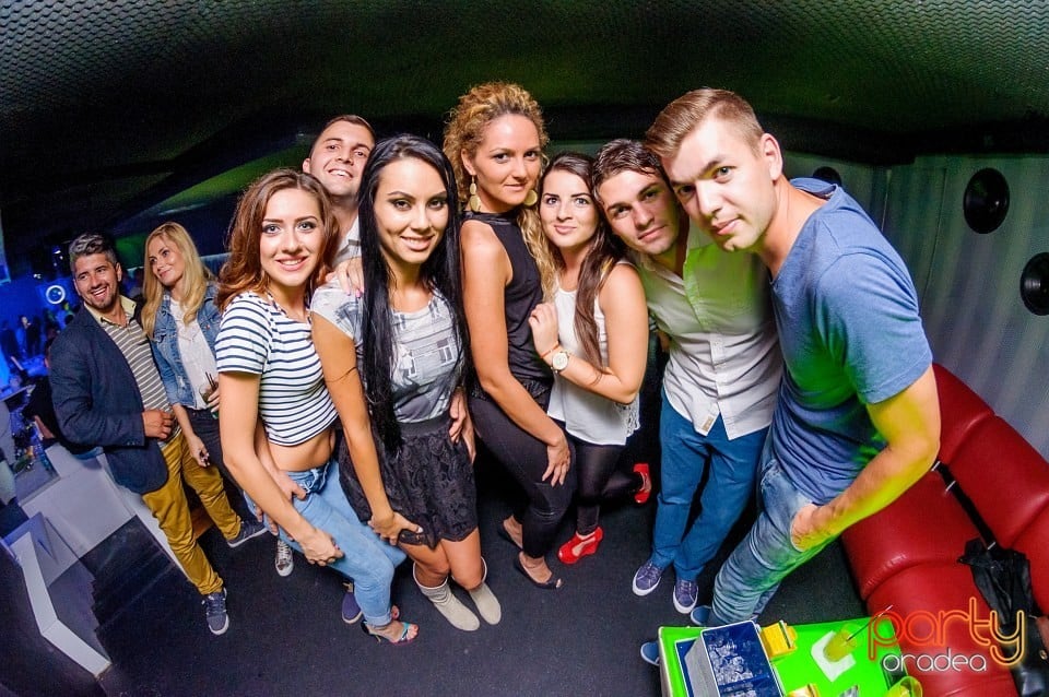 Distracţie în Avenue, 