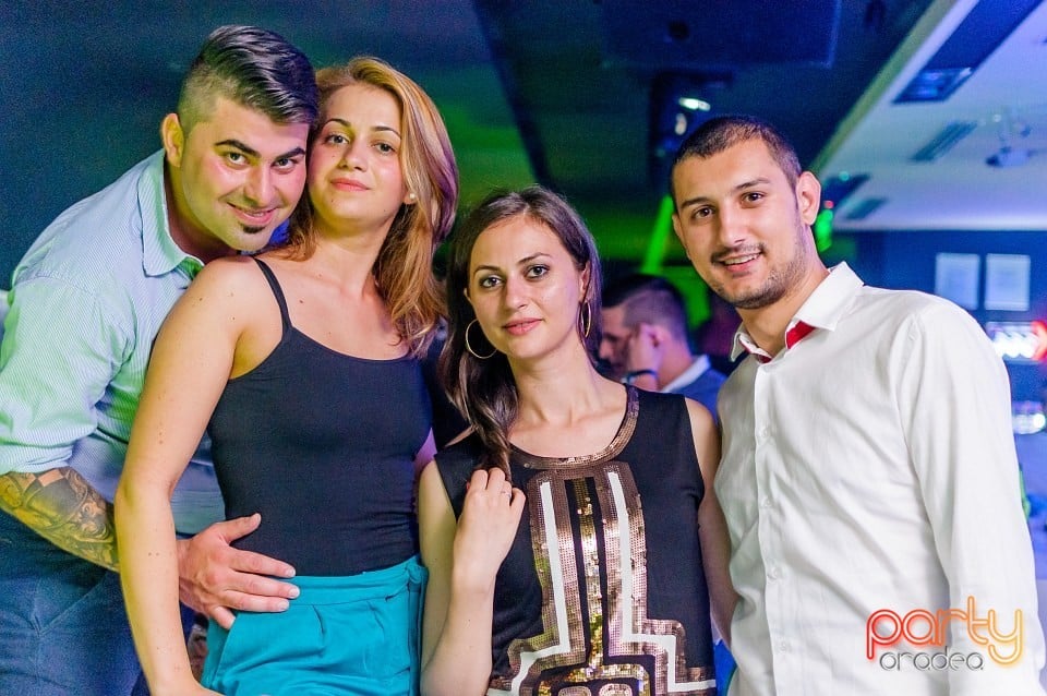 Distracţie în Avenue, 