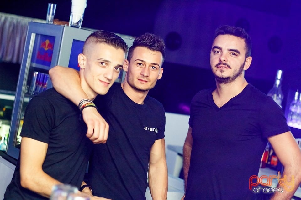 Distracţie în Avenue, 